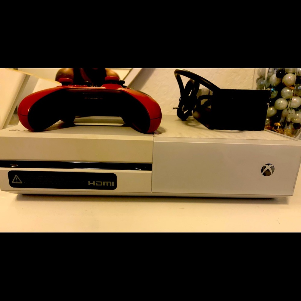 Xbox One console with 2 controllers in like new condition